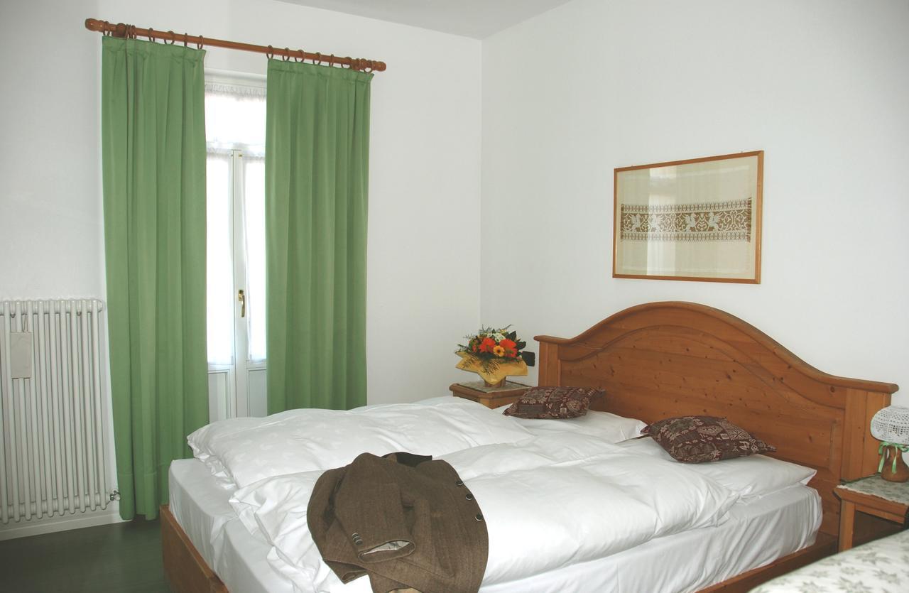 Hotel Meuble Oasi Cortina d'Ampezzo Exterior foto